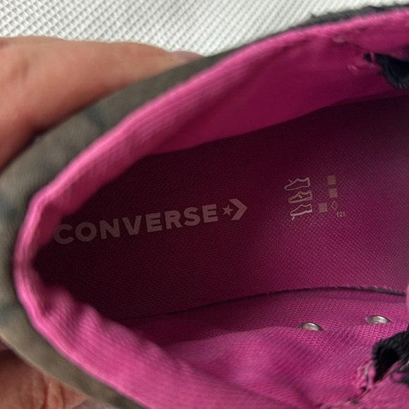 Converse Chuck Taylor All Star Madison Mid Top Sneakers 6 - Picture 6 of 8